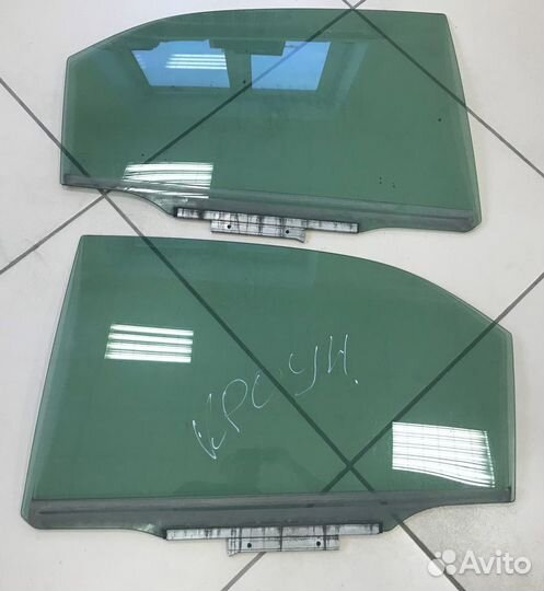 Стекло двери toyota crown GRS182 Тойота Краун