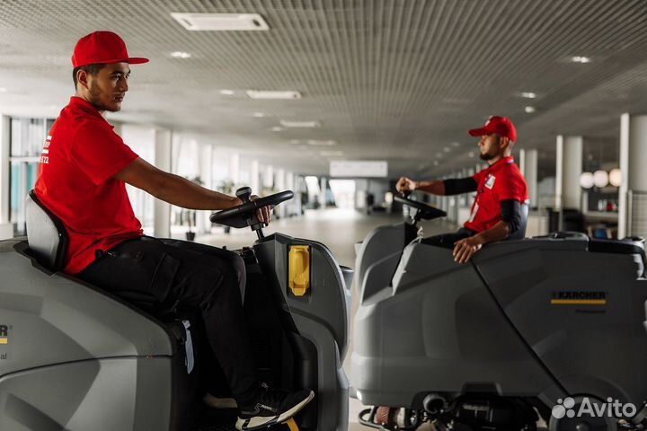 Бригадир на поломоечную машину