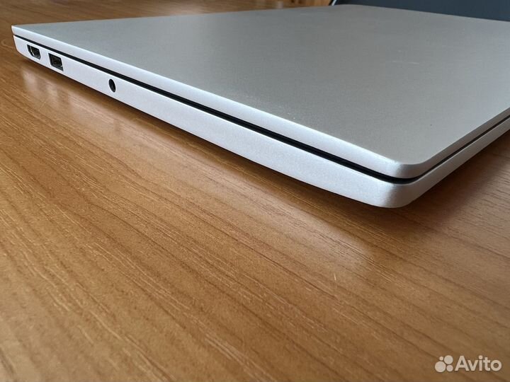 Xiaomi mi notebook air 13.3