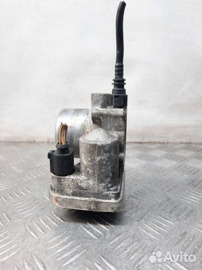 Дроссельная заслонка Renault Megane кабриолет 2.0