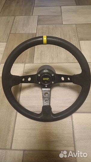 Спортивный руль OMP