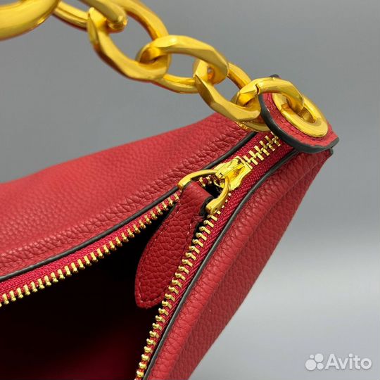 Сумка valentino с буквой на ручке новая бордо