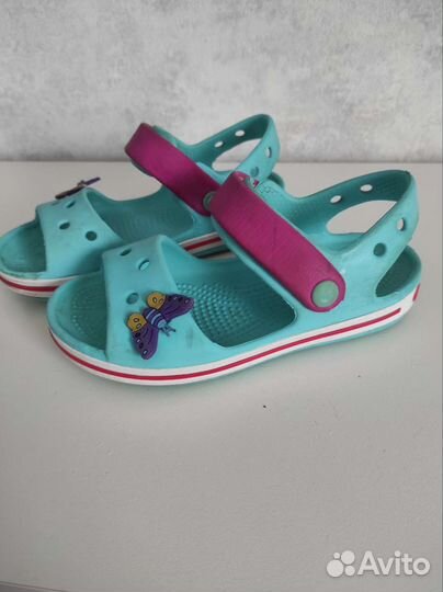 Сандалии для девочки Crocs c 11