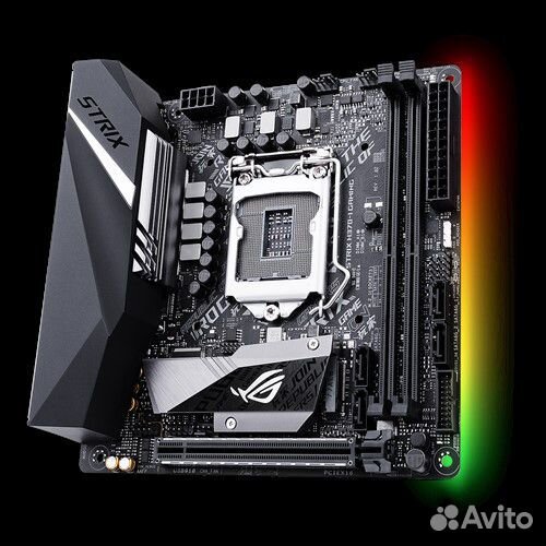 1151 V2 Mini ITX ROG strix H370-I gaming+8700K