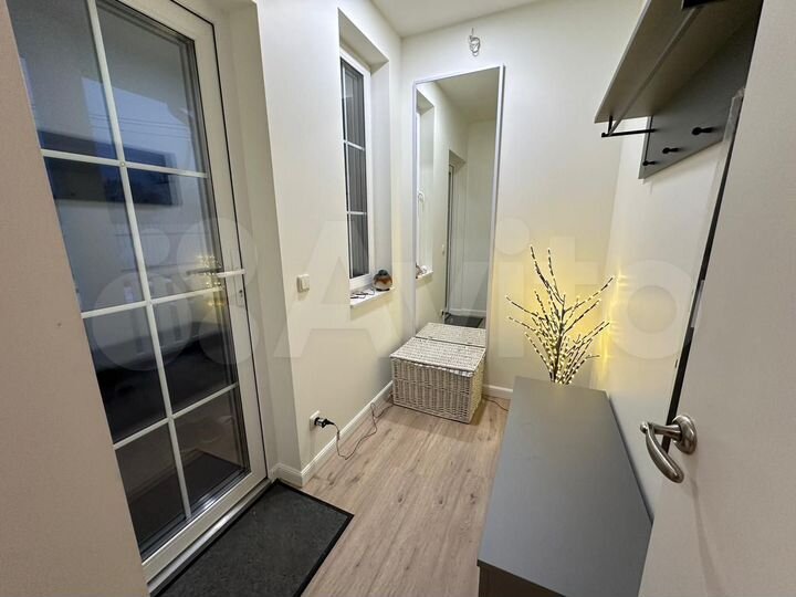 2-к. квартира, 42 м², 1/1 эт.