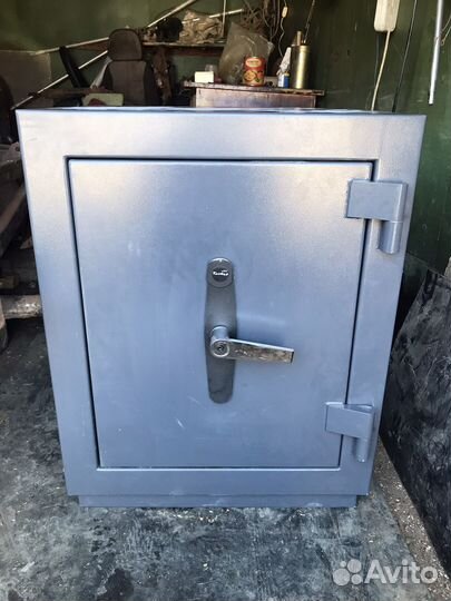 Сейф для денег и документов бу