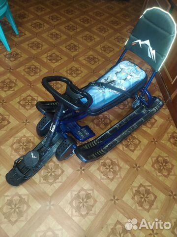 Детский снегокат на колесах