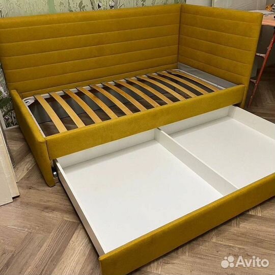 Кровать детская угловая