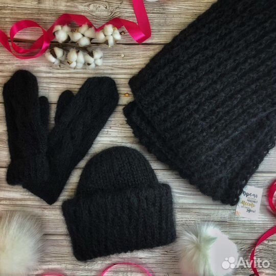 Зимний вязаный комплект