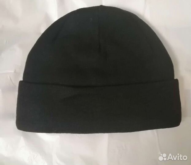 Шапка чёрная новая