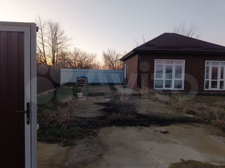 Дом 50 м² на участке 5 сот.