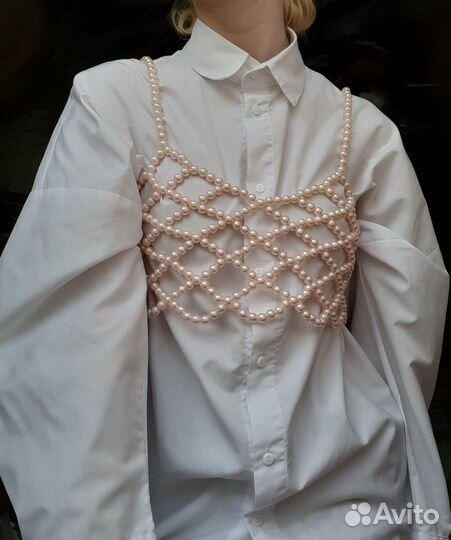 Топ из бусин ручной работы