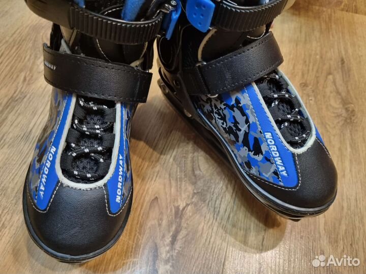 Коньки хоккейные