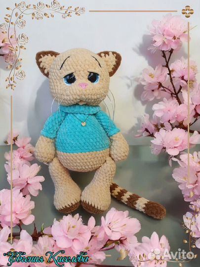 Котик, связаный крючком. Ручная работа