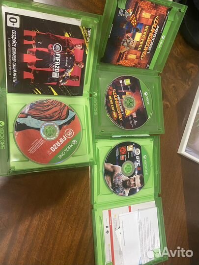 Xbox One s 1tb с играми