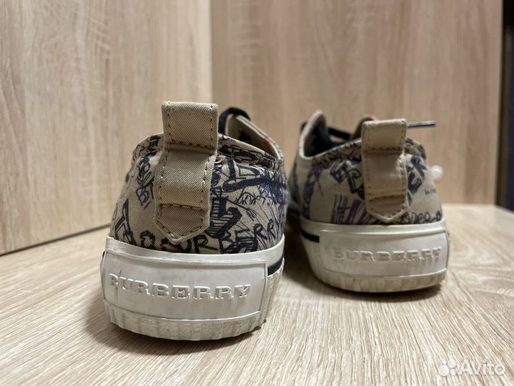 Burberry кеды 39