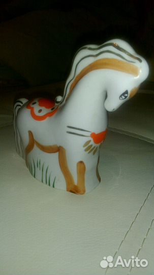 Фарфоровые статуэтки