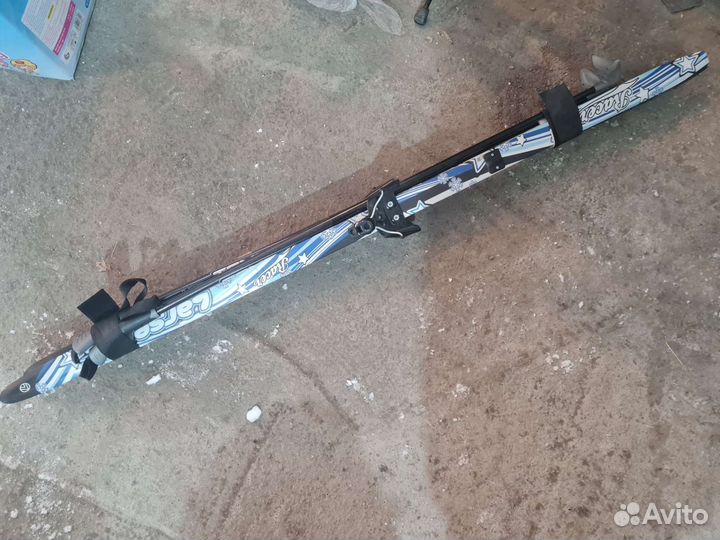 Лыжи беговые с ботинками размер 35