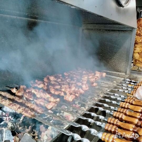 Повар, шаурмист, мангалщик, кассир, бариста