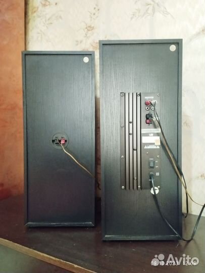 Акустические колонки vr