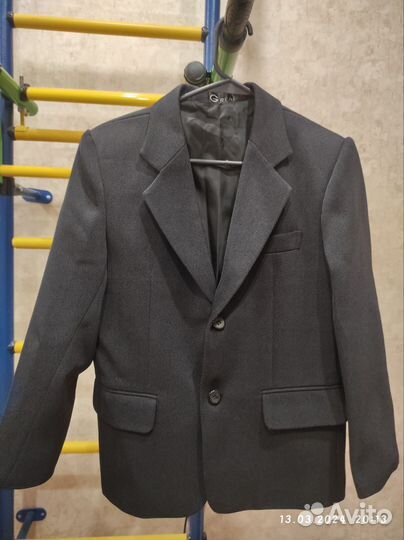 Пиджак на мальчика