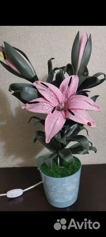 Светильник Лилия