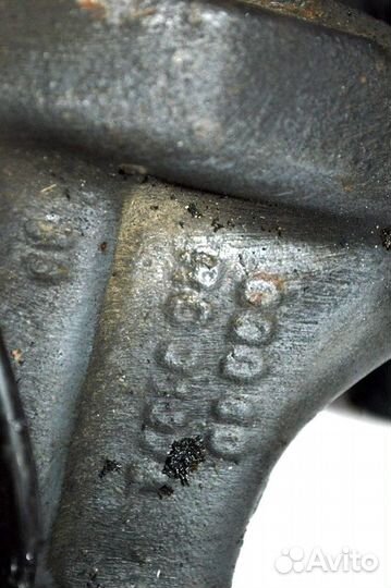 Суппорт переднего моста, правый mercedes-benz Actr