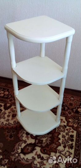 Полка настенная и стеллаж напольный угловой