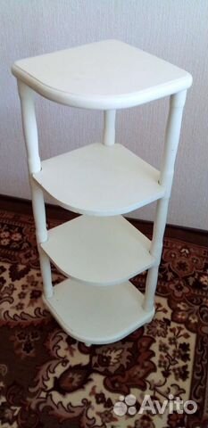 Полка настенная и стеллаж напольный угловой