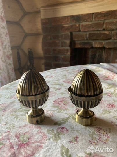 Наконечник для карниза