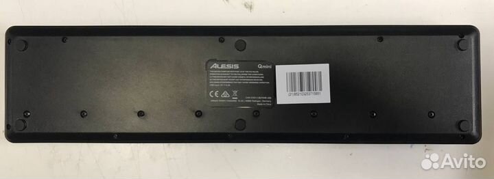 Alesis qmini midi-клавиатура