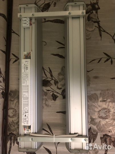 Фито лампа для растений