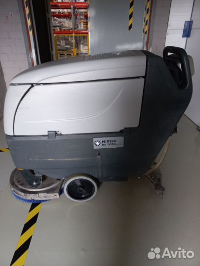Поломоечная машина Nilfisk BA551D