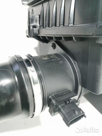 Расходомер воздуха Land Rover Range Rover Velar