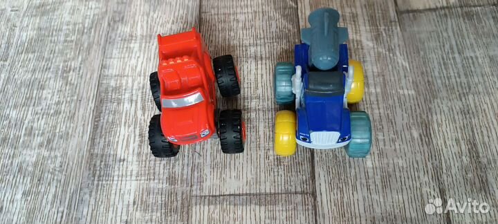 Вспыш и чудо машинки