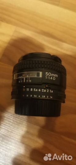 Продам Nikon d700 с объективами