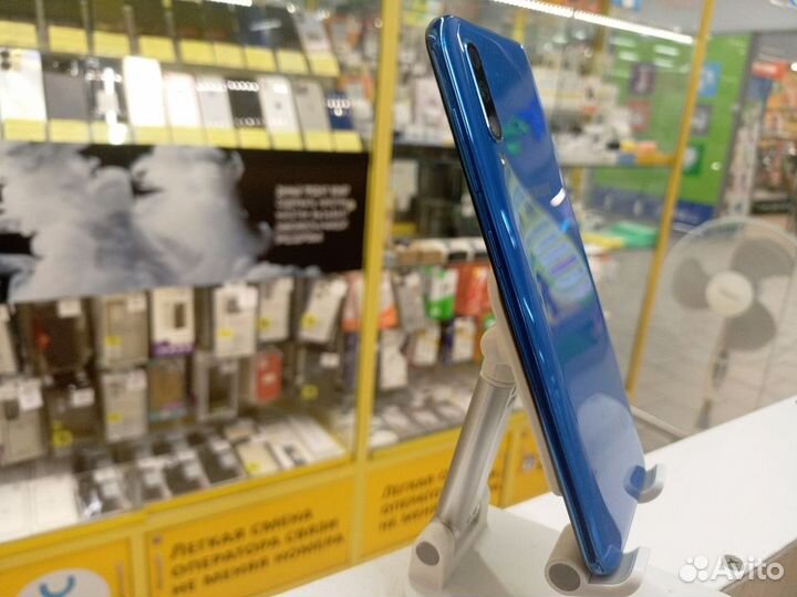 Samsung Galaxy A50, 4/128 ГБ