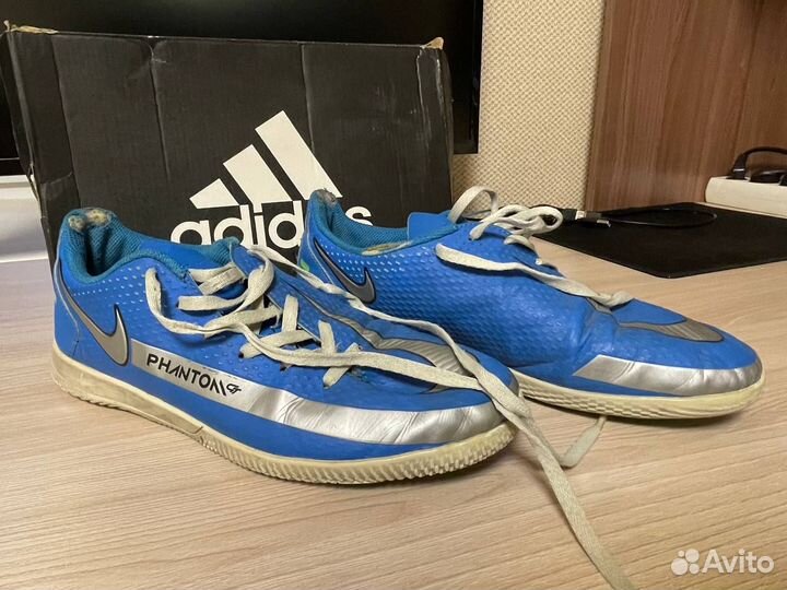 Футзалки nike