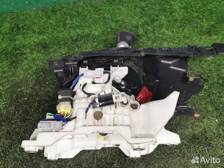 Селектор АКПП Mitsubishi Outlander