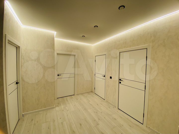 3-к. квартира, 68 м², 4/17 эт.