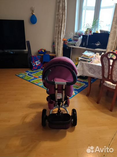 Трехколесный велосипед с родительской ручкой