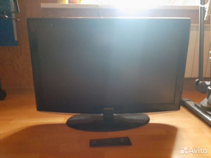 Телевизор ЖК бу