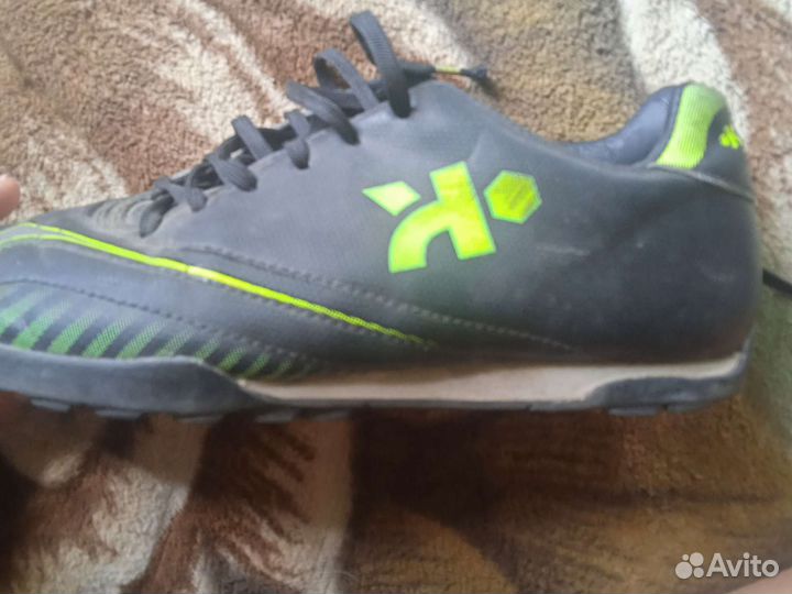 Бутсы сороконожки