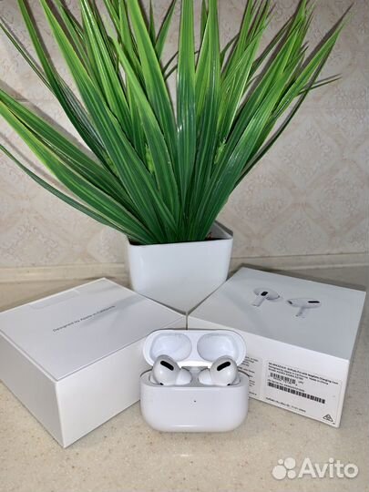 Наушники AirPods Pro