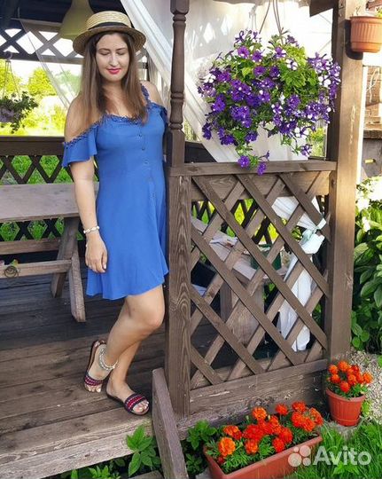 Платье женское