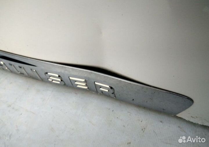 Крышка багажника Toyota Land Cruiser 200 2007-2012