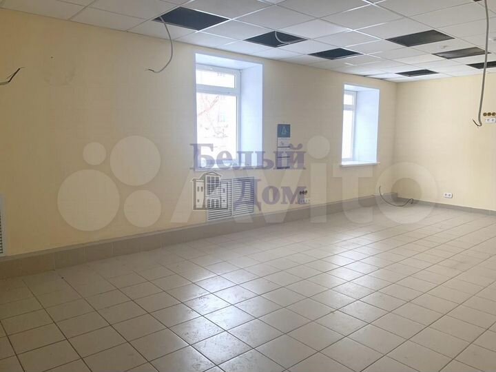 Сдам торговое помещение, 57 м²