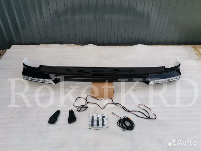 Обвес Land Cruiser 200 12-2015 год LED Передний