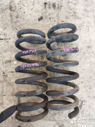 Пружина Suzuki Escudo TD01W G16A