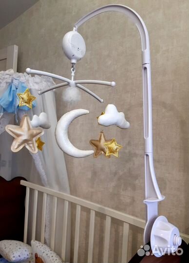 Мобиль из фетра музыкальный на кроватку